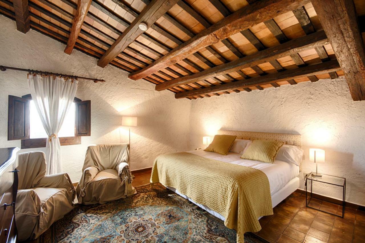 Masia Pou Casa rural